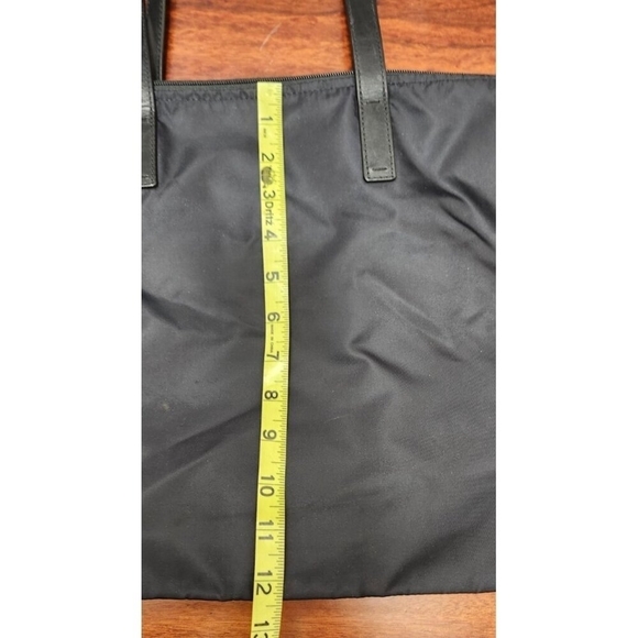 Everlane Recycled Nylon Tote Womens trevel bag - Picture 12 of 16